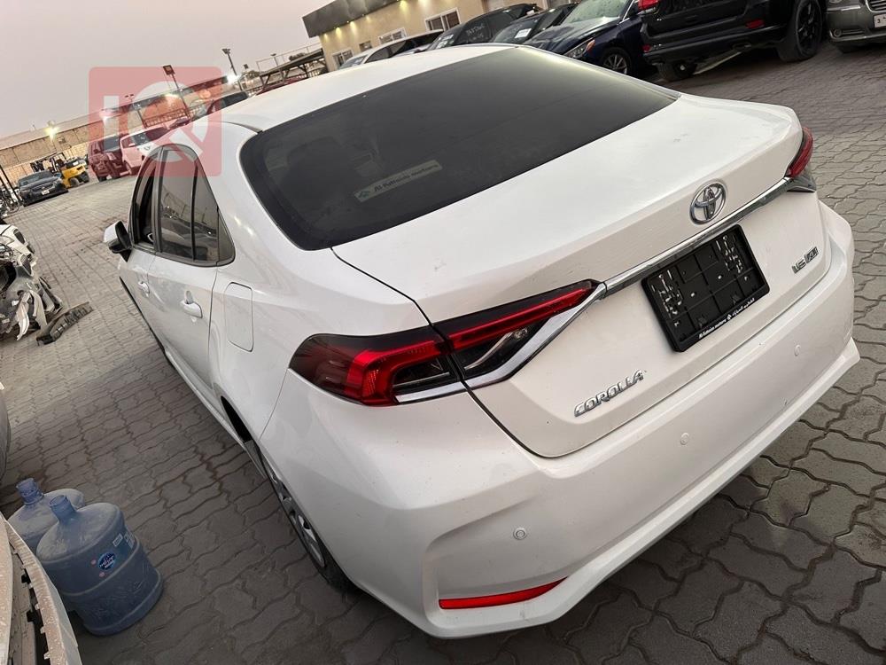 تۆیۆتا کۆرۆلا